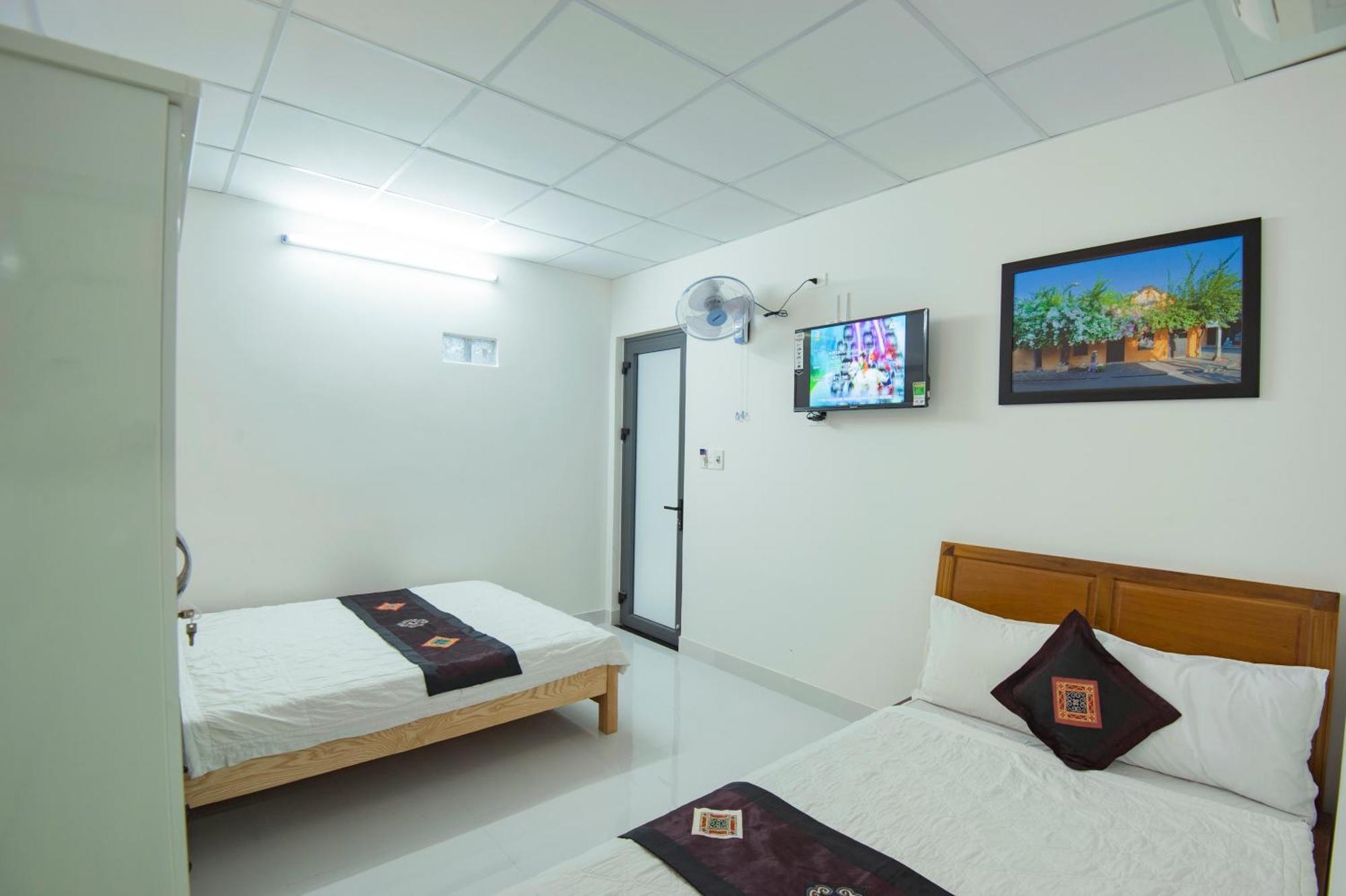 Bong House Homestay 2 Хойан Экстерьер фото