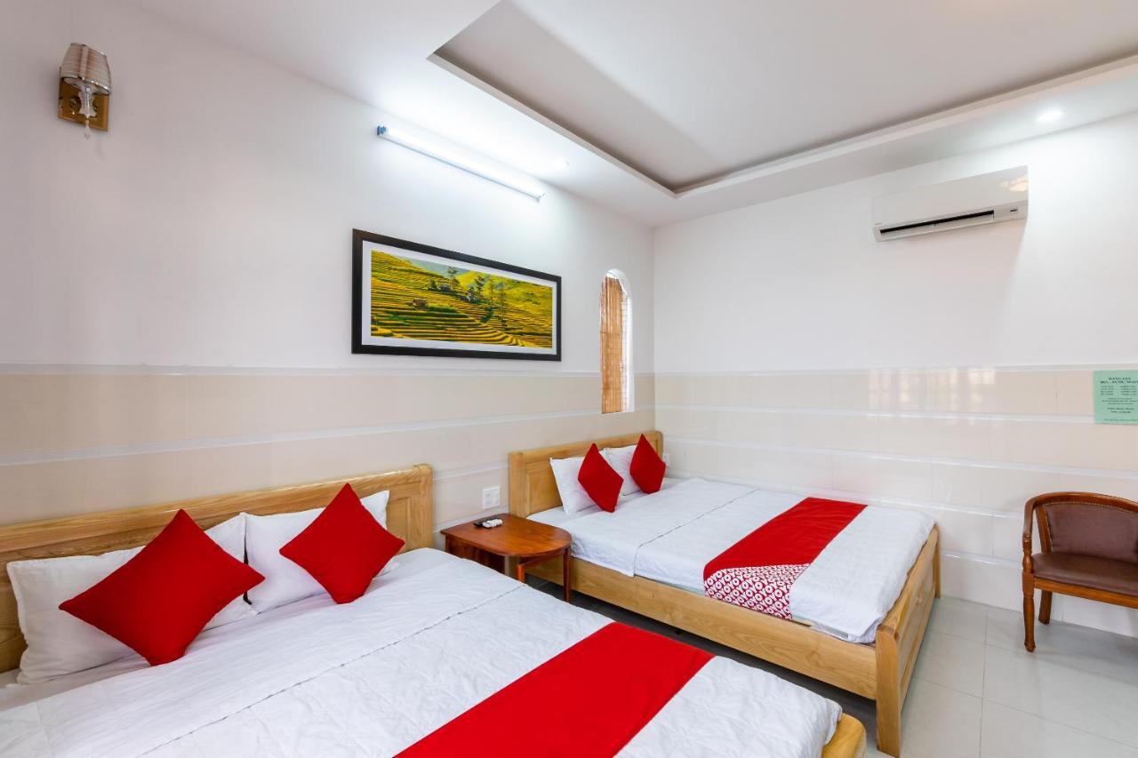 Bong House Homestay 2 Хойан Экстерьер фото