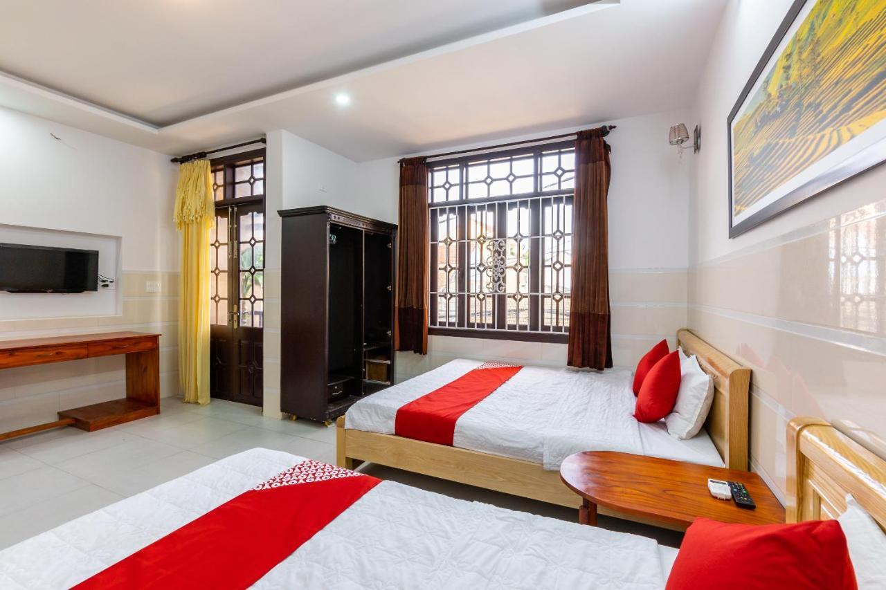Bong House Homestay 2 Хойан Экстерьер фото